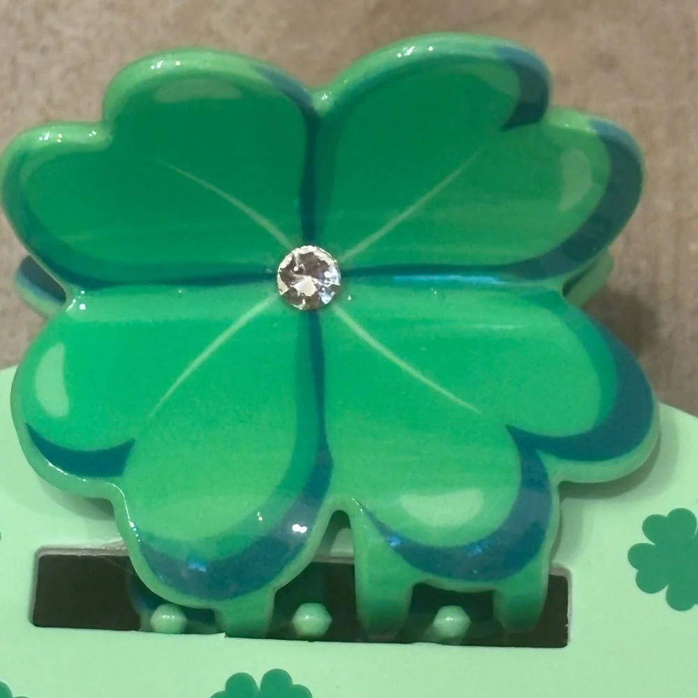 NWT Piper K St. Patrick's Day 5 Claw Clip set